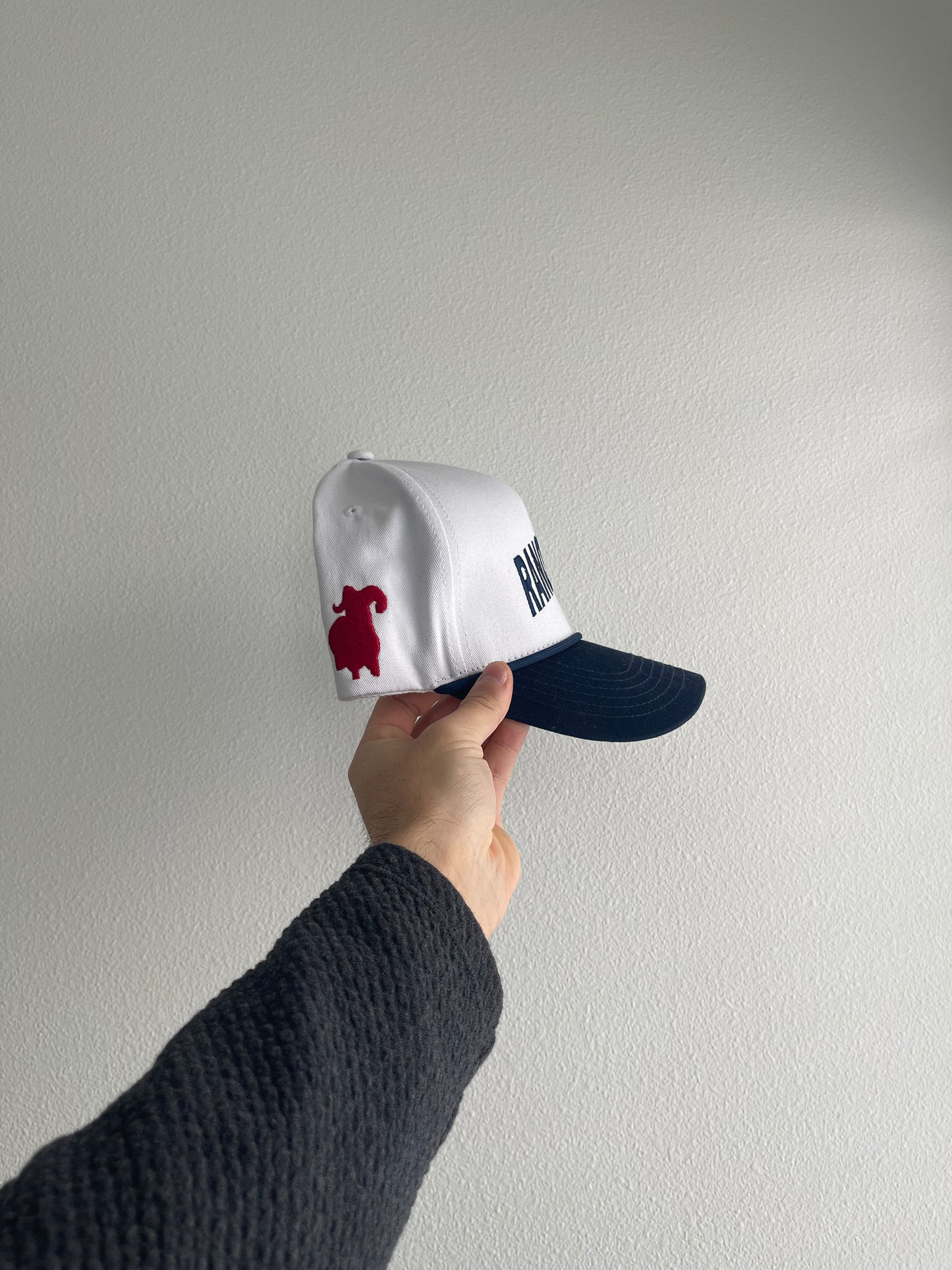 Chasing Ranchsoul (White/Navy/Red)